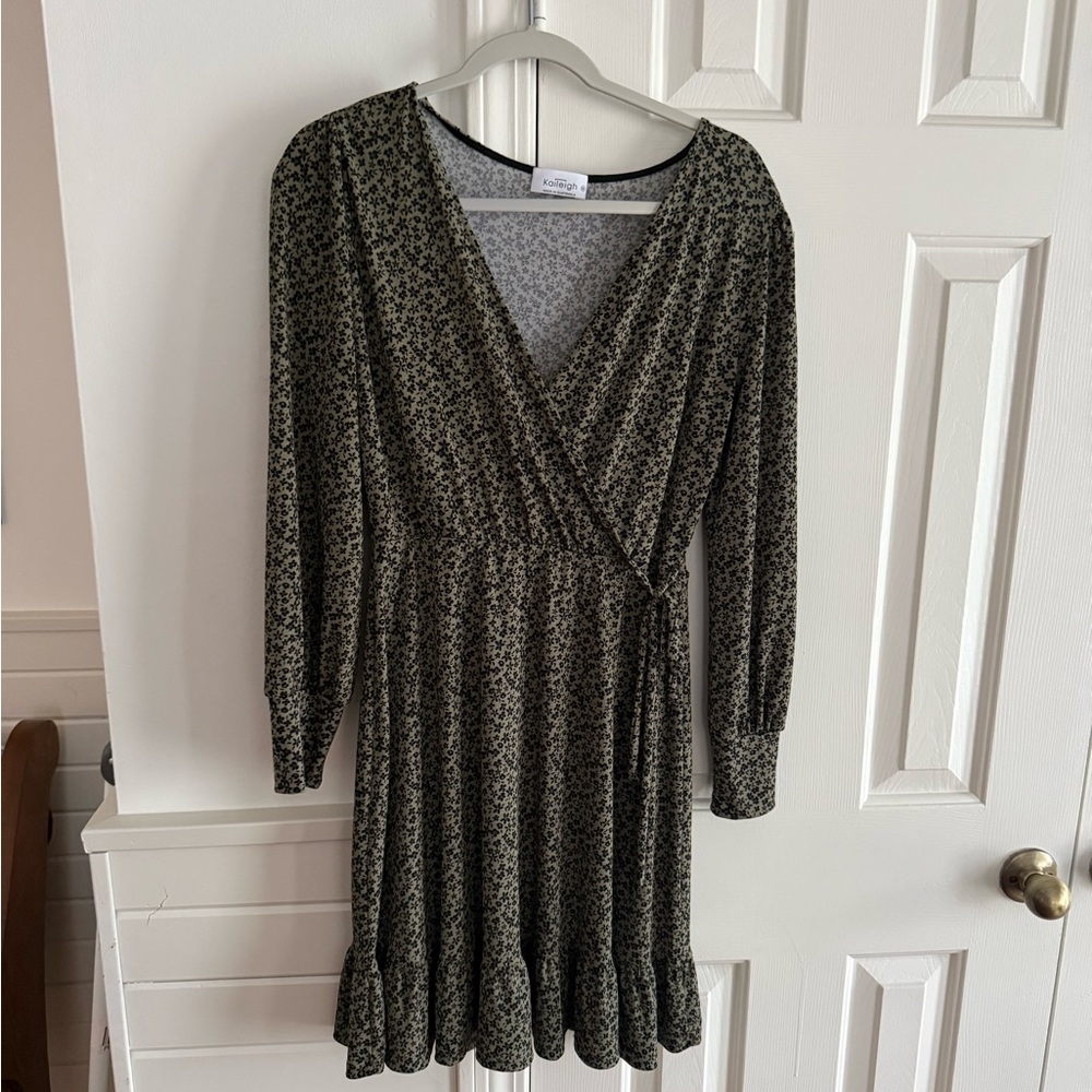 Kaileigh Olive and Black Patterned Long Sleeve Dress